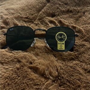 Ray-Ban Black Sunglasses